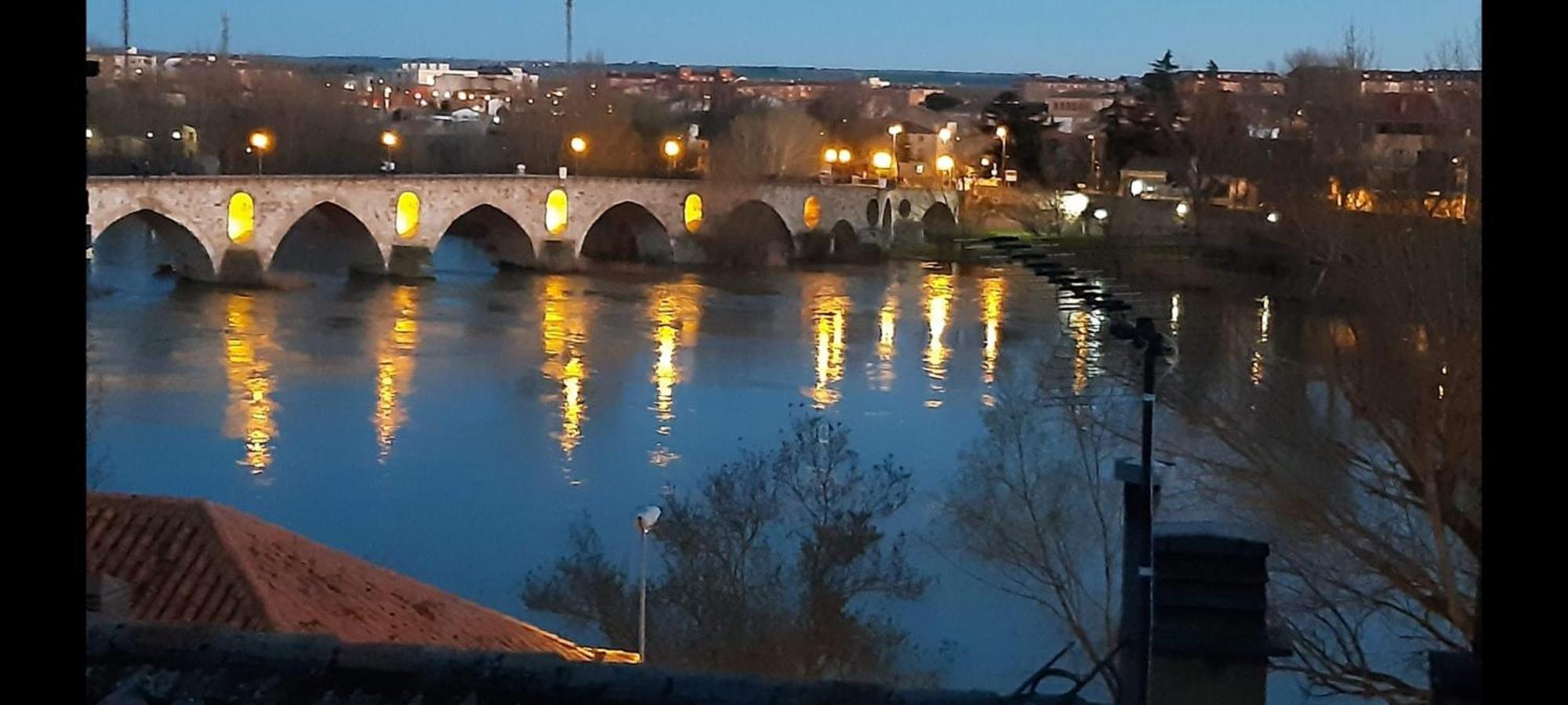 Los Pepinos Zamora Esterno foto