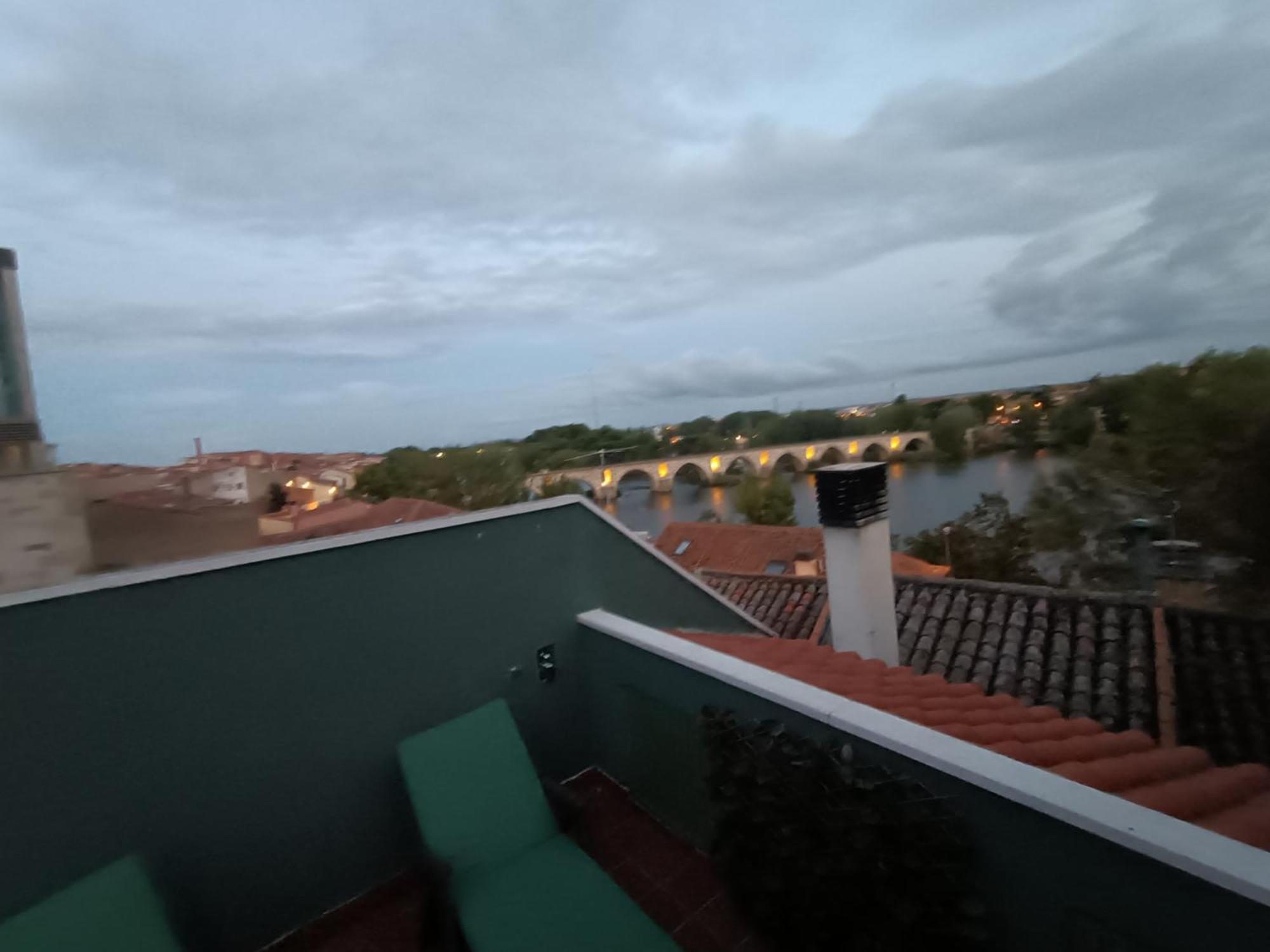 Los Pepinos Zamora Esterno foto